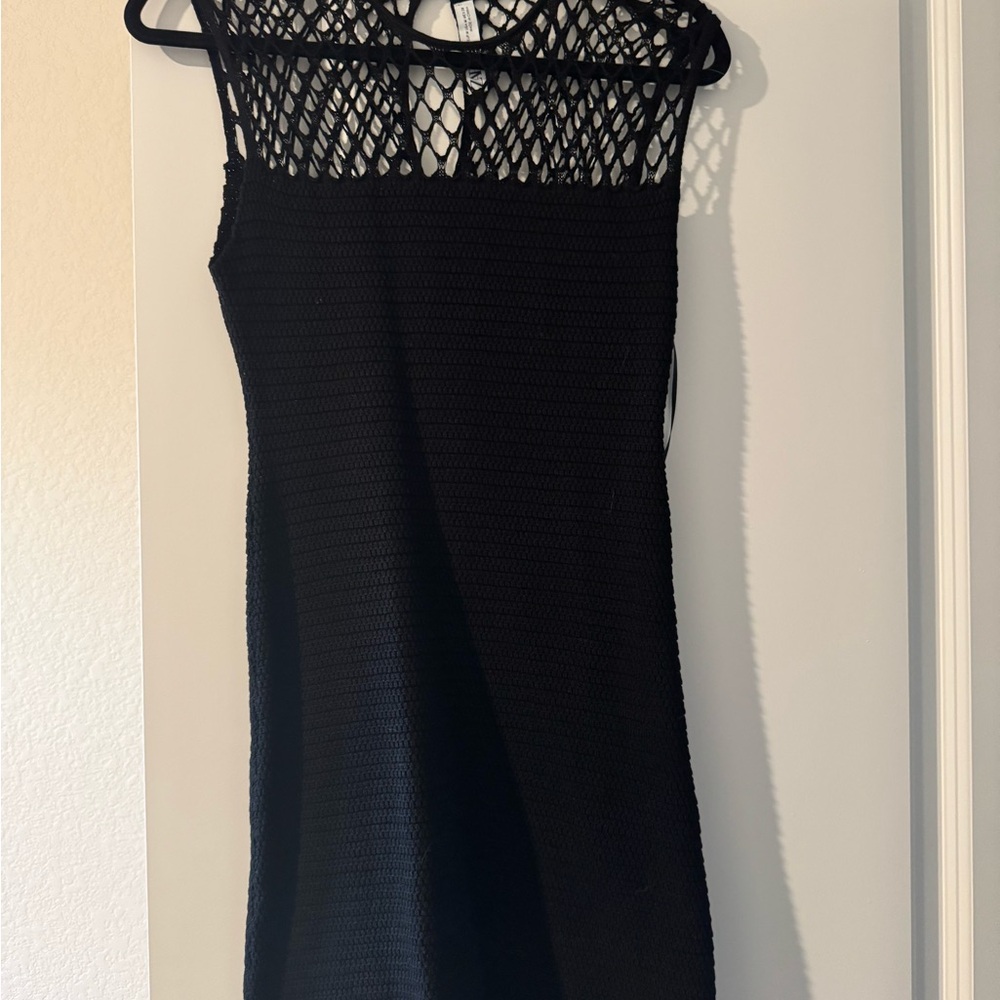 Elegant Black Sleeveless Dress